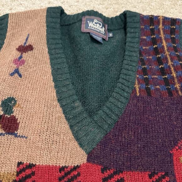 WOOLRICH 100% Wool Sweater Vest Mallard Size M V Neck Teacher - Picture 8 of 9